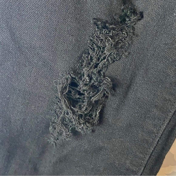 EUC Paige Dice Black Destructed Verdugo Ankle Jean - Picture 7 of 12